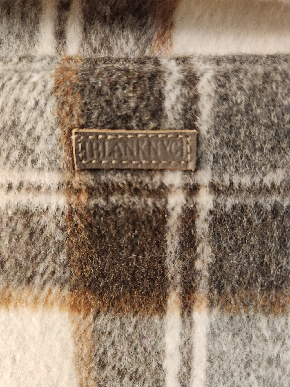 BlankNYC Reversible Longline Wool-Blend Plaid Coat Size S - Picture 4 of 4